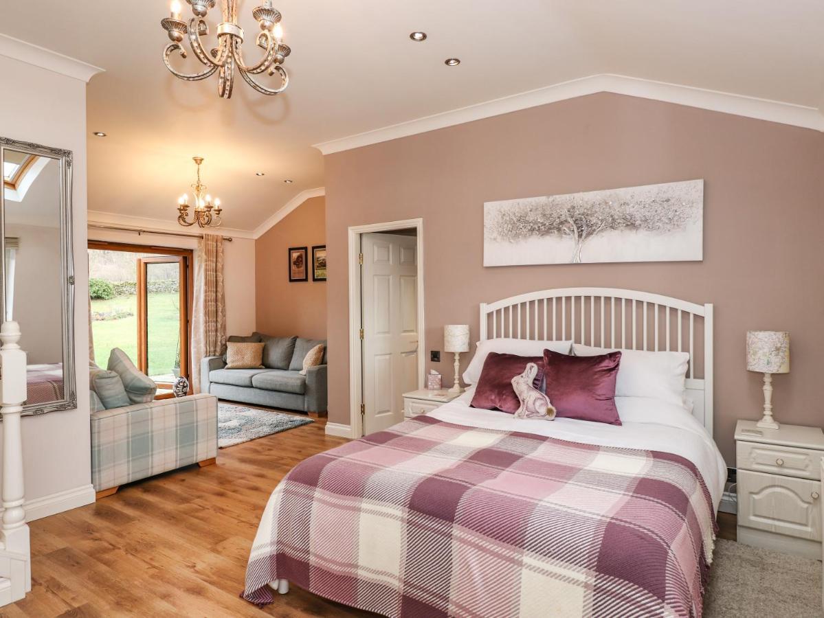 The Garden Suite At Fiddler Hall Barn Улверстон Экстерьер фото